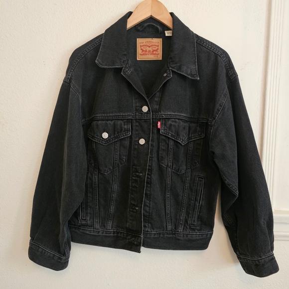 Levi's Black Fit Trucker Jean Jacket in Black Size S - Picture 1 of 5